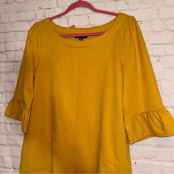 MODCLOTH Boat Neck 3/4 Sleeve Ruffle Bow Back Top, Size Medium - Picture 4 of 9